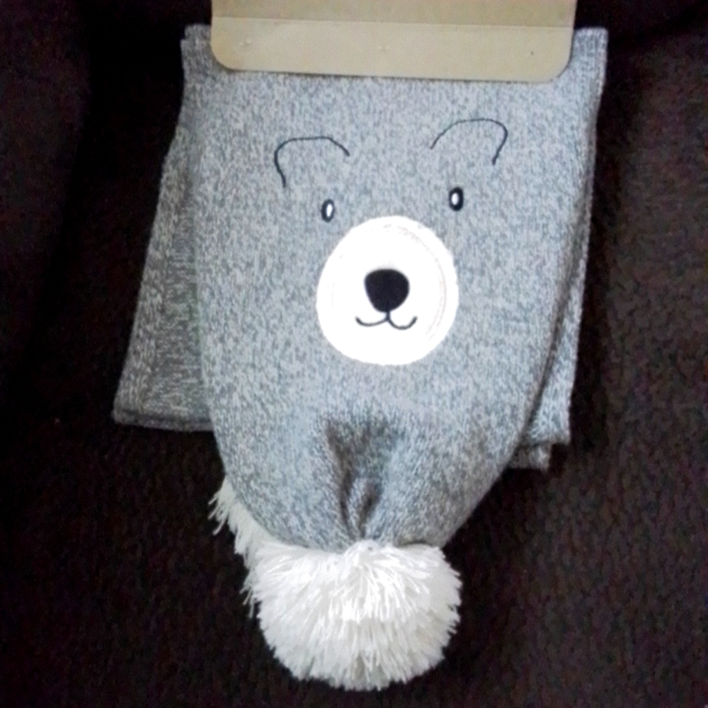 ED Ellen Degeneres Oversized Bear Pom Pom Scarf